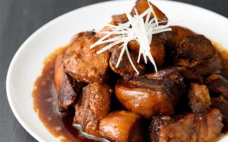 鹿児島県産 茶美豚 角煮（計2kg：250g×8パック） 茶美豚 豚バラ 鹿児島県産 国産 角煮 小分け 常温保存 レンジ可 鹿児島の角煮を食卓で！【A-1876H】