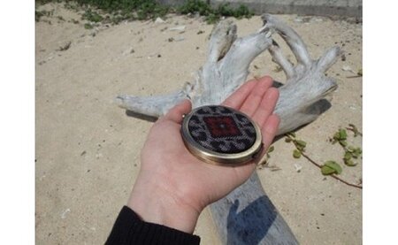 本場奄美大島紬を使った手鏡 A048-009