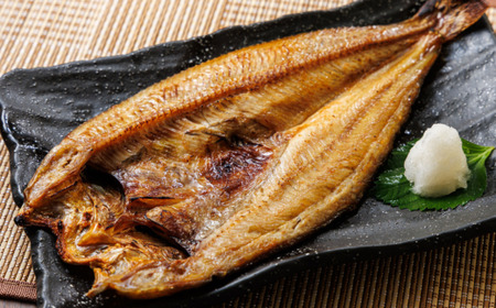 【毎月定期便】北海道産ほっけ一夜干し 400~449g×3枚 釧路町の匠が贈る 北の至宝 干物全4回_釧路町の匠が贈る 北の至宝 ホッケ 干物 焼魚 焼き魚 白身魚 セット ひもの 魚干物 一人暮らし セット おかず 冷凍 魚介類 海鮮 絶品 人気 ヒロセ 北海道 釧路町 釧路超 特産品_【配送不可地域:離島】【4057040】