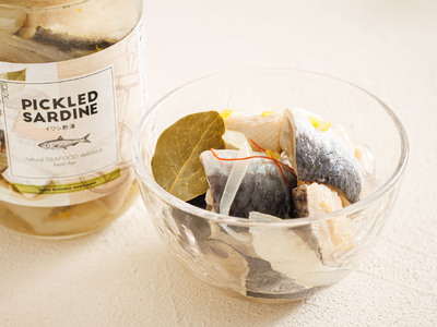 北海道釧路産のいわしのみ使用したイワシ酢漬け「ピクルドサーディン