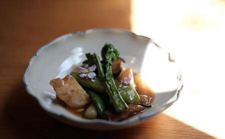 <五感で食す屋久島>中華料理店「四世同堂」コース料理 チケット 1名様(ランチ・ディナー)