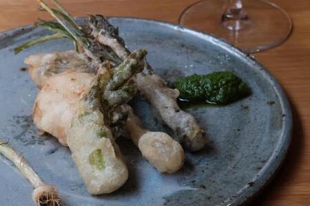 <五感で食す屋久島>中華料理店「四世同堂」コース料理 チケット 1名様(ランチ・ディナー)