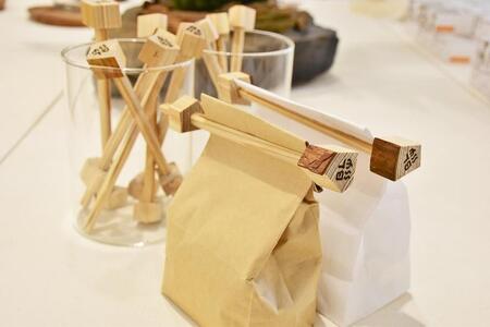 エコでおしゃれな屋久島地杉のクリップ【YAKUSHIMA BLESS】