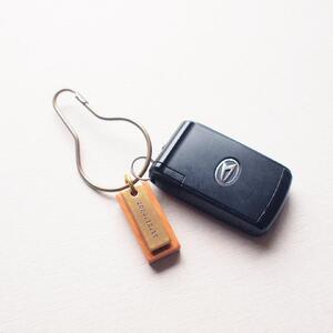 YAKU-SUGI真鍮プレートキーホルダー