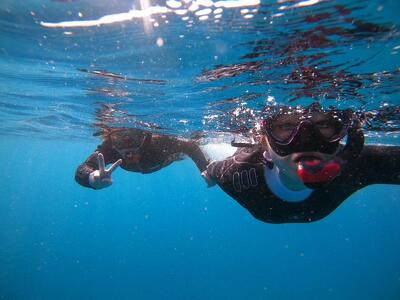 のんびり快適！奄美大島でボートシュノーケリング