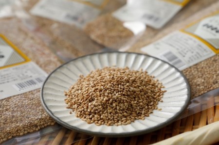 国産100%いりごま 40g×5袋【ポスト投函/日付指定不可】