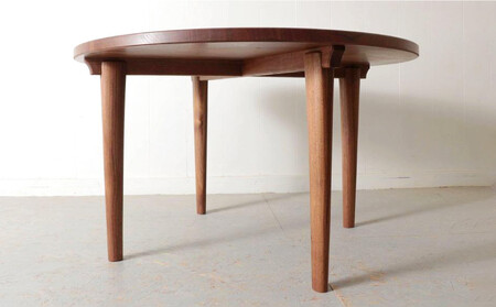 ラウンドテーブル ウォールナット（道産ナラも可能） W1200 北海道  MOOTH インテリア 手作り 家具職人 モダン 家具