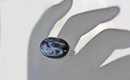 黒須弥山を素材にした「リング」貝工房かざはな【RS-1】