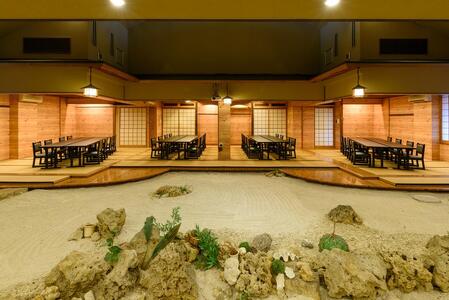 お食事優待券 (15,000円分)