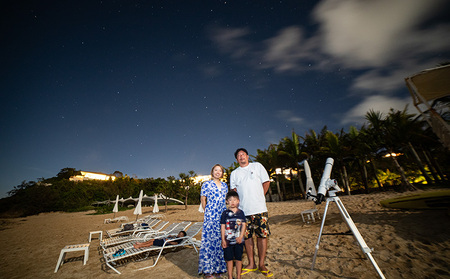 Ahman Inn Island Yagaji（８名様まで）素泊り宿泊券＋「星の案内人と行く、天然のプラネタリウムの星空体験」