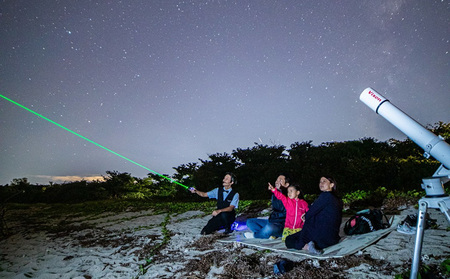 Ahman Inn Island Yagaji（８名様まで）素泊り宿泊券＋「星の案内人と行く、天然のプラネタリウムの星空体験」