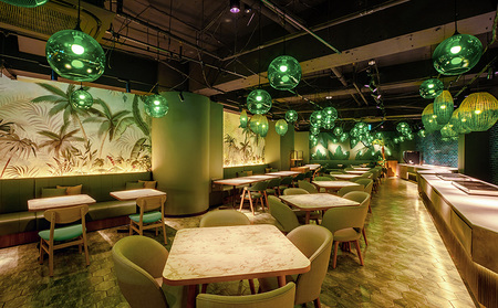 Deluxe Room　ペア宿泊券1泊【朝食・夕食付】 名護市 沖縄 おきなわ 旅行 宿 ホテル 1泊2日 レストラン 海 バカンス 人気 おすすめ ギフト プレゼント 贈り物 補助券 お食事 宿泊 宿泊券 ギフト券