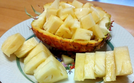 2026年【屋我地島 農家協同直売所】屋我地島のNパイン(N67-10)2kg以上(2~3玉) パイナップル 先行予約 沖縄 名護市 なご 厳選 こだわり 果物 くだもの パイン お取り寄せ トロピカルフルーツ 南国フルーツ フルーツ やんばる トロピカル 南国 N67-10 屋我地島 産地直送