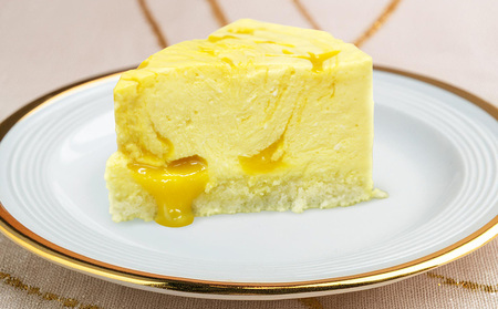 マンゴーフロマージュ【4号サイズ】 おきぽた ケーキ マンゴー スイーツ 専門店 フロマージュケーキ チーズデザート トロピカルスイーツ 人気 おすすめ Xmasケーキ パーティー バースデー 誕生日 お土産 ギフト プレゼント 贈り物 沖縄 お取り寄せ