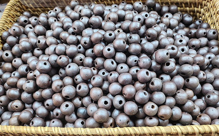 沖縄県【丸勇陶房】触媒石鉱 やちむん 3袋