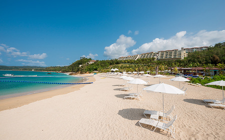 カヌチャリゾート 館内利用券【300000円分】 沖縄 旅行 ホテル チケット 宿泊