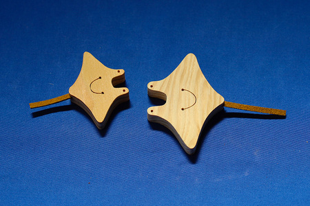 【木工房ひかり】親子 マグネット 3種 セット 6個入り　( ジンベイザメ ジュゴン マンタ ) 木製 海の生き物 海 生き物 サメ 魚 さかな 磁石 おしゃれ かわいい インテリア 天然木 クスノキ 黒檀 琉球松 イタジイ 動物 手作り 沖縄県 糸満市