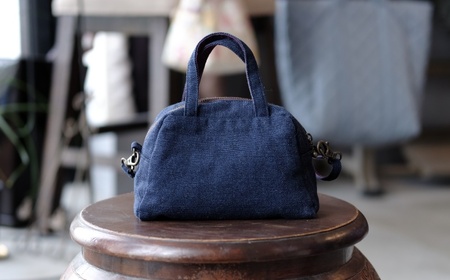 経浮花織 ランチポーチ+plus リーフ柄 （紺色・青系織物） ハンドバッグ 手提げバッグ 小さめ おしゃれ レディース 沖縄市 / FABRIC SHOP MINAMI [BCCS002-02]