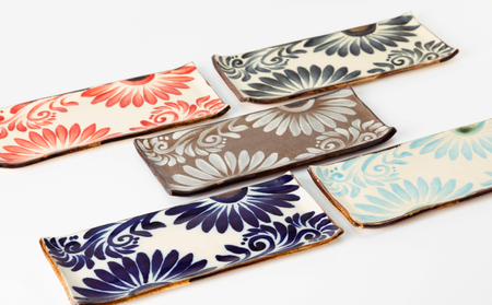 <色が選べる!>唐草模様 長角皿(小)2枚セット【尚工房】