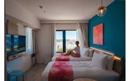 DV05　街中便利なたびのホテルlit宮古島ツインルーム宿泊券　1泊2日2名様分（朝食付き）