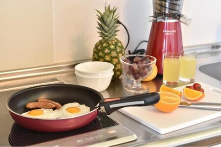 ウェルネスヴィラ ブリッサ　ペア宿泊券（6泊分）食事なし （XW001）