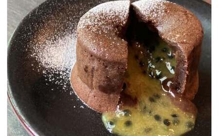 宮古島産パッションフルーツのフォンダンショコラ 3個入り（HB001）