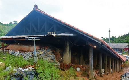 シーサー陶房大海 手びねりシーサー【特大】 沖縄 おきなわ オキナワ 大宜味村 いぎみ てぃぐま 陶芸 やちむん 逸品 守り神 手作り 職人 工芸 作家 手びねり やんばる 県産 唯一無二 置き物 しーさー