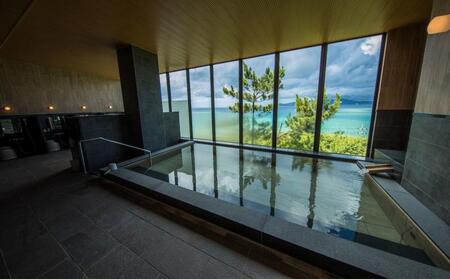 海の旅亭おきなわ名嘉真荘 3名様ご利用券(1泊2食付)スイートルーム