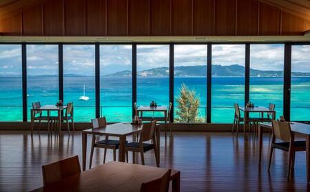 海の旅亭おきなわ名嘉真荘 3名様ご利用券(1泊2食付)スイートルーム