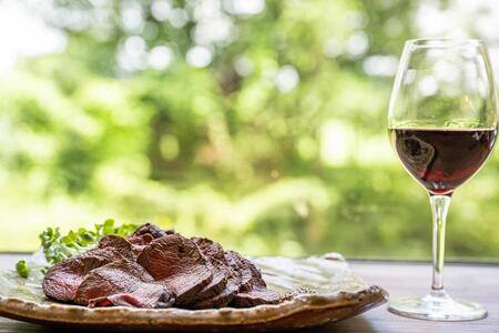 北海道 標茶町産 エゾ 鹿肉 モモ ブロック 1kg【鹿肉 鹿肉 鹿肉 鹿肉 鹿肉 鹿肉】