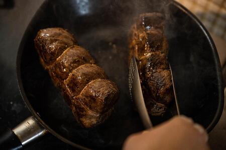 エゾ鹿肉お試しセット（焼き肉用）　外モモ肉200g×2・ロース300g・ヒレ300g　計1kg【鹿肉 鹿肉 鹿肉 鹿肉 鹿肉 鹿肉】