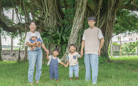 海、自然、有名アーティストも撮影を行ったロケーションフォトチケット 写真 屋外 フォトプラン ロケーション 記念日 思い出 旅行 地元 沖縄 専門 海 人気 おすすめ インスタ映え プロ 南国 観光 送料無料 お祝い 楽しみ