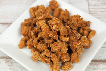 黒糖 お菓子 手作り ジャンボピーナッツ黒糖 180g 27袋 計4.8kg [マルトモ製菓 沖縄県 伊江村 ie47bde360001]