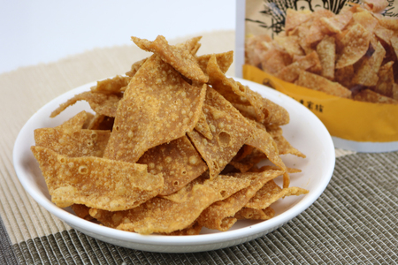 スナック 伊江島 小麦チップス ケックン 黒糖シナモン 6袋 セット [伊江島物産センター 沖縄県 伊江村 ie47bde210028]