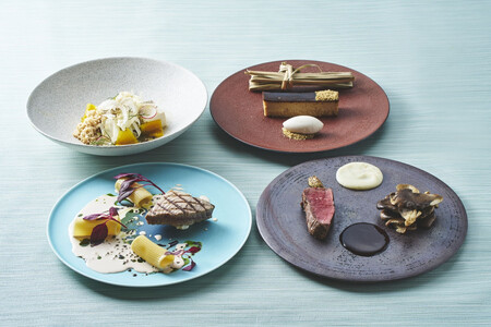 【ヒルトン沖縄北谷リゾート】レストランペアお食事券  | 沖縄 旅行 クーポン 食事券 ホテル 体験 トラベル 人気 おすすめ リゾート チケット 北谷 ちゃたん おすすめ 送料無料