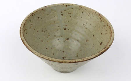 【仁 陶器工房】さんかく鉢（小）ペア やちむん ヤチムン 陶器 手作り 小鉢 鉢 三角鉢 2個 セット 器 焼物 伝統 工芸 食器 うつわ シンプル 毎日使い 普段使い 沖縄 北中城