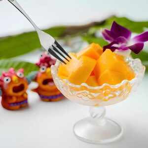 【2026年6月下旬から順次発送・訳あり】護佐丸マンゴー2.0kg(3～6玉)【配送不可地域：離島】【1681755】