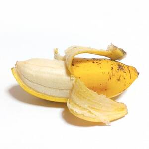 JAおきなわが厳選した季節の沖縄県産バナナ 2kg(旬の品種おまかせ)【1687539】