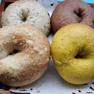 沖縄の食材を使用した「もちもちベーグル」バラエティ10個セット【配送不可地域：離島】【1503547】