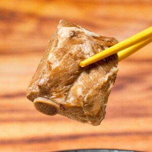 【太生麺の沖縄そば】ちょーでーぐぁ 特製本ソーキ入り 3食セット【配送不可地域:離島】【1522953】