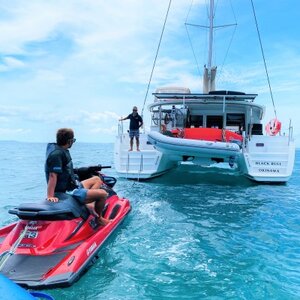 【与那原マリーナ発・10名様】沖縄ラグーンヨットチャーターの3時間プラン【1404143】