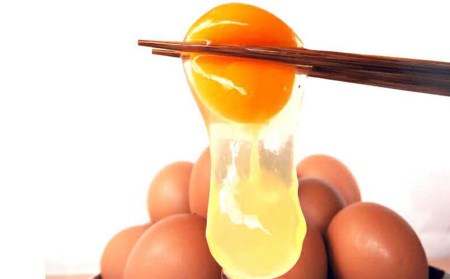 【定期便】3ヵ月連続お届け　卵の黄身が掴めるほどの新鮮さ　美ら卵養鶏場の卵　各月80個