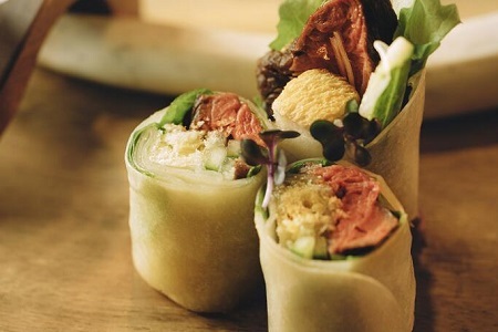 9176.TAPKOP(タップコップ)敷地面積約9000坪の広大な敷地を1日1組限定で貸切できるプライベートヴィラ　ふるさと納税宿泊券2名様　1泊2食付き北海道ジビエを堪能する道東一極一コースプラン　宿泊券