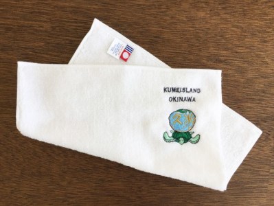久米島の亀ロゴマーク入りタオルハンカチ(×2)+エコバッグセット