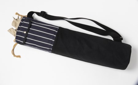 「琉球帆布」ヨガマットケースB（ネイビー）- ヨガ マットケース 収納 帆布 手づくり ハンドメイド 軽い 丈夫 布 人気 ツートンカラー おしゃれ ポケット付き 高級感 ベルト 調整可能 琉球帆布 手仕事 伝統技術 沖縄県 八重瀬町【価格改定】