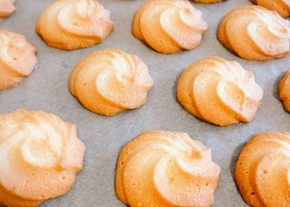 別海 バター 焼き菓子 詰め合わせ (北海道 クッキー マドレーヌ フィナンシェ サブレ ダッコワーズ スイーツ)