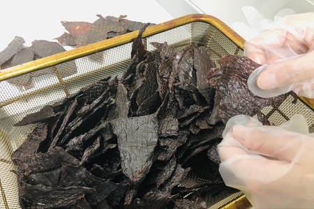 北海道 根室産 蝦夷鹿 ジャーキー OUTLAND JERKY 40g×5パック 鹿肉 別海町