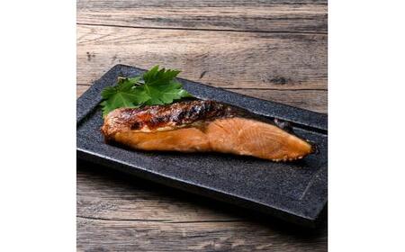 羅臼産 一夜干し お魚4種12点セット3 ほっけ開き そい 鱈 秋鮭 北海道 知床 羅臼町 生産者 支援 応援