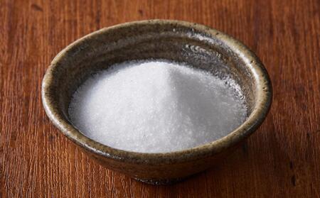 ラウシップ 500g　1個  海洋深層水 世界自然遺産 知床らうすブランド認証品 南オーストラリア 天日海水塩 ペットボトル ミネラル 北海道 知床 羅臼 塩 生産者 支援