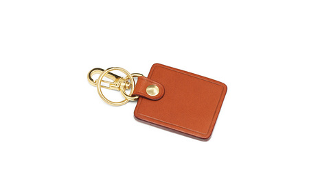 大角キーホルダー キャメル いたがき 雑貨 ファッション小物 手に馴染む 刻印 プレゼント 贈り物  ＜名入れ有＞